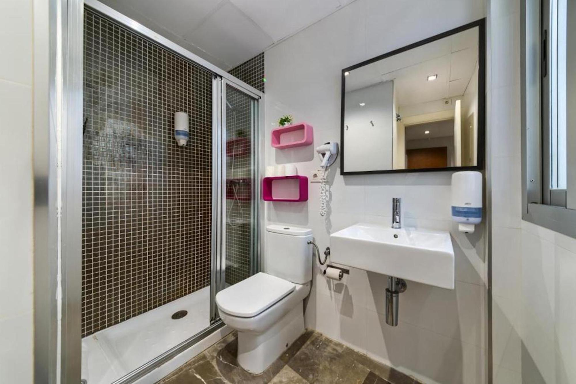 Apartamento En Casco Historico Con Terraza Comunitaria Y Parking Opcional Granada Ngoại thất bức ảnh