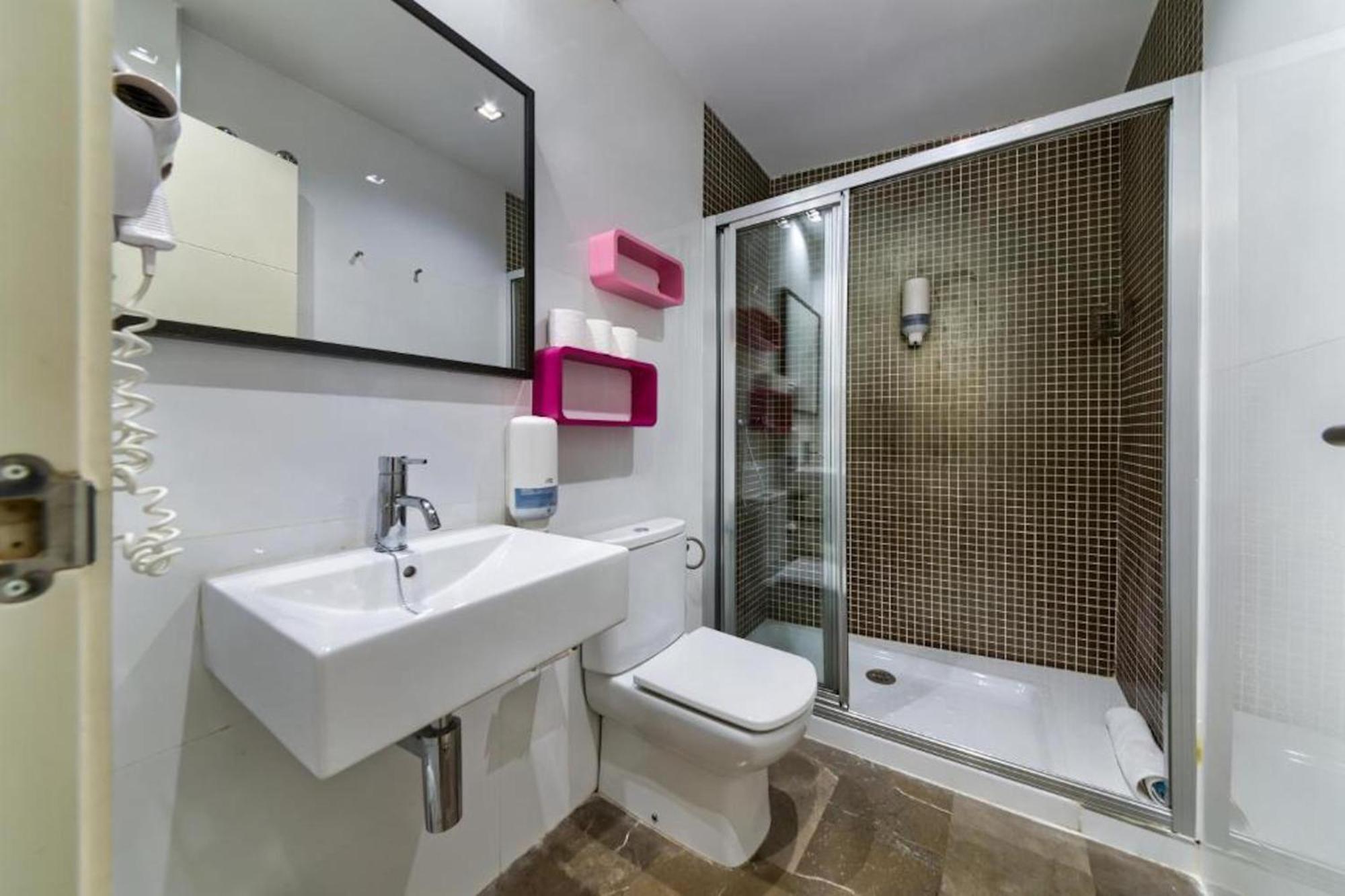 Apartamento En Casco Historico Con Terraza Comunitaria Y Parking Opcional Granada Ngoại thất bức ảnh