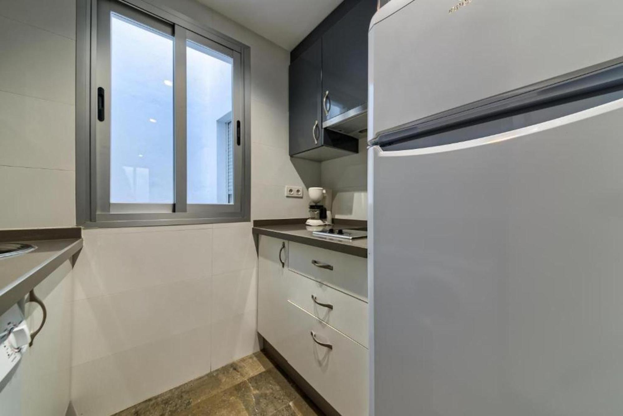 Apartamento En Casco Historico Con Terraza Comunitaria Y Parking Opcional Granada Ngoại thất bức ảnh