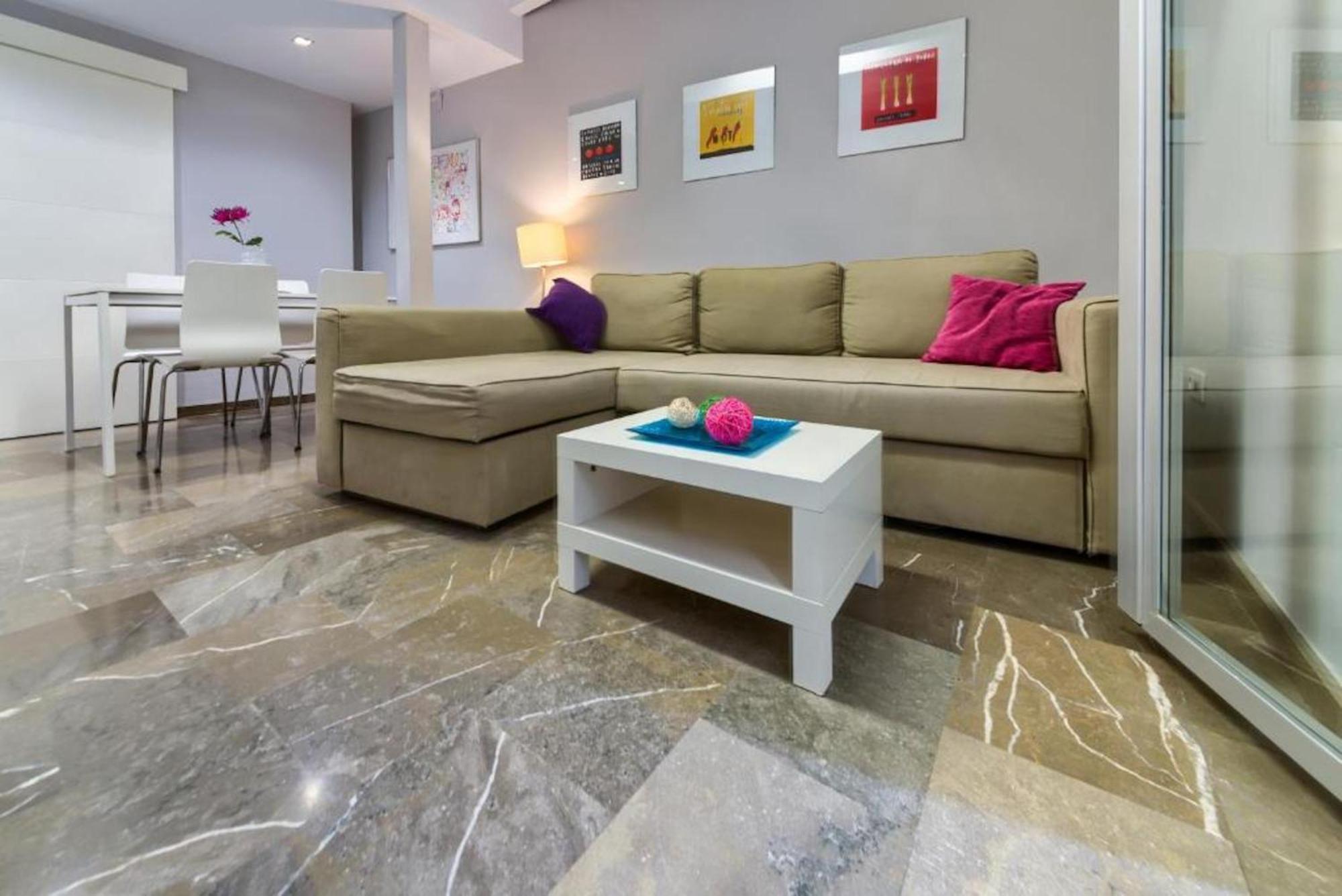Apartamento En Casco Historico Con Terraza Comunitaria Y Parking Opcional Granada Ngoại thất bức ảnh