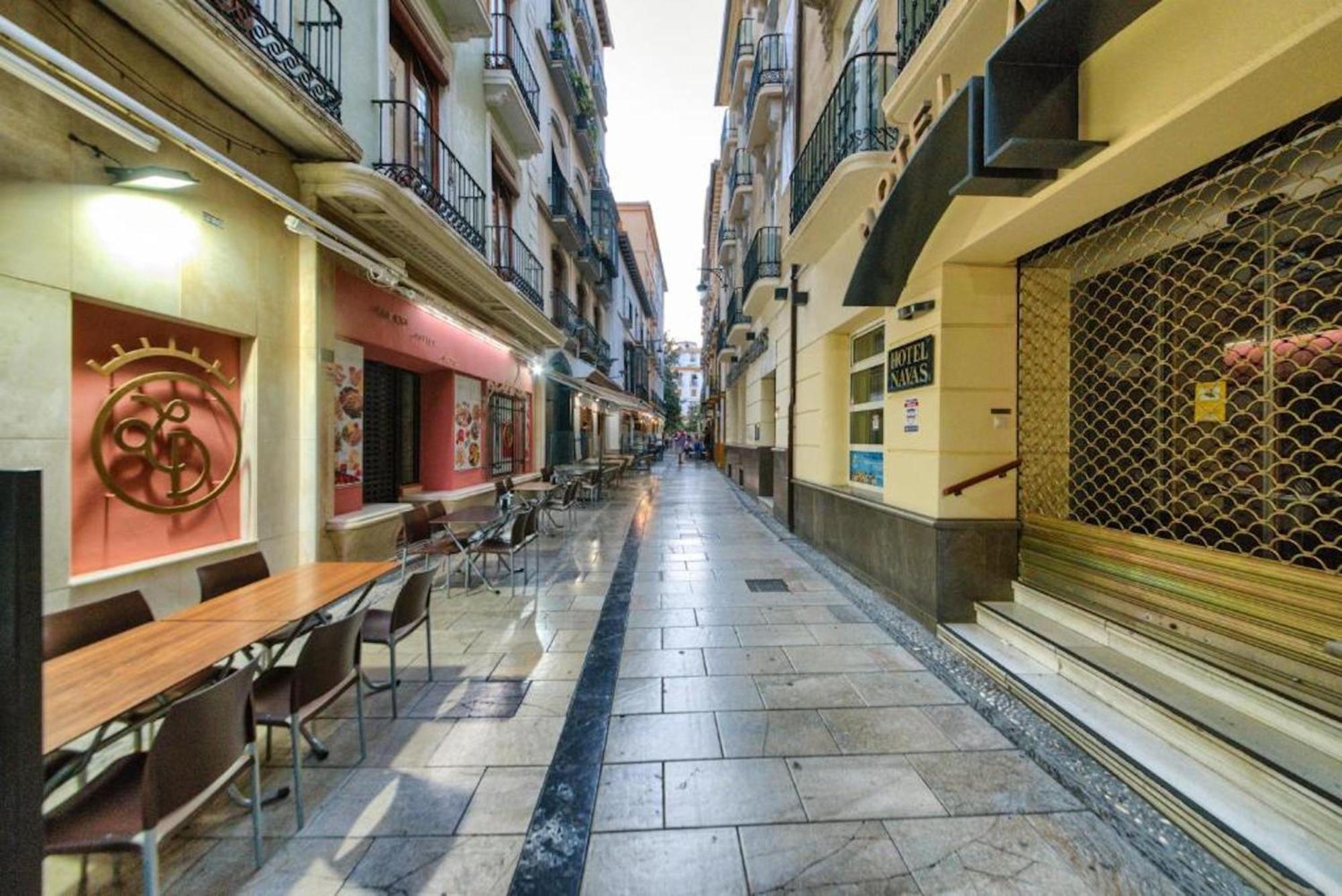 Apartamento En Casco Historico Con Terraza Comunitaria Y Parking Opcional Granada Ngoại thất bức ảnh